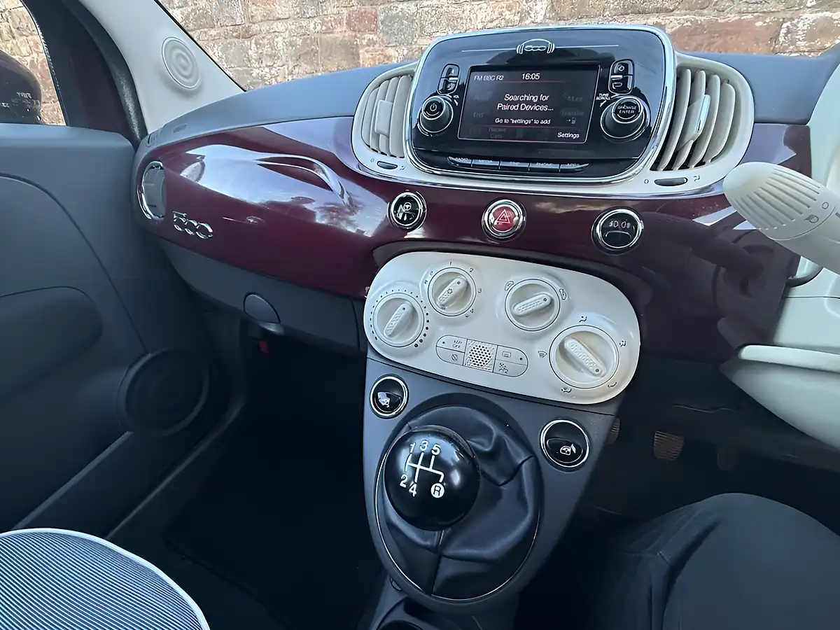 Used 2016 Fiat 500 Lounge Avantgarde Bordeaux - Interior and Exterior details 19