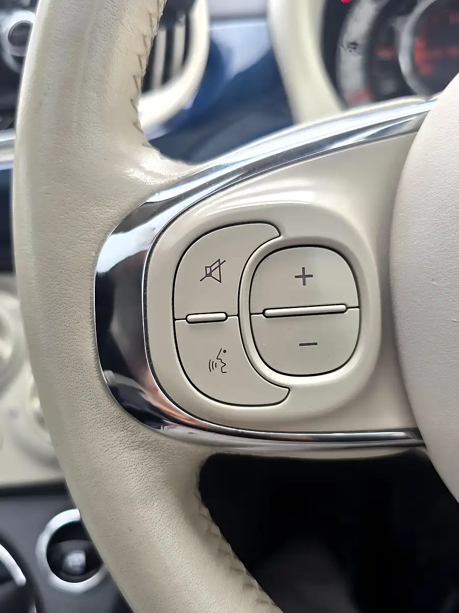 Used 2016 Fiat 500 Lounge Blue - Interior and Exterior details 12