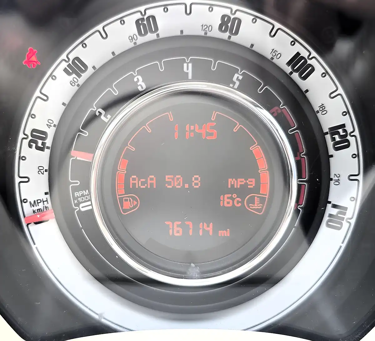 Used 2016 Fiat 500 Lounge Blue - Interior and Exterior details 15