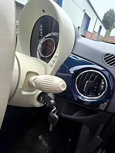 Used 2016 Fiat 500 Lounge Blue - Interior and Exterior details 18