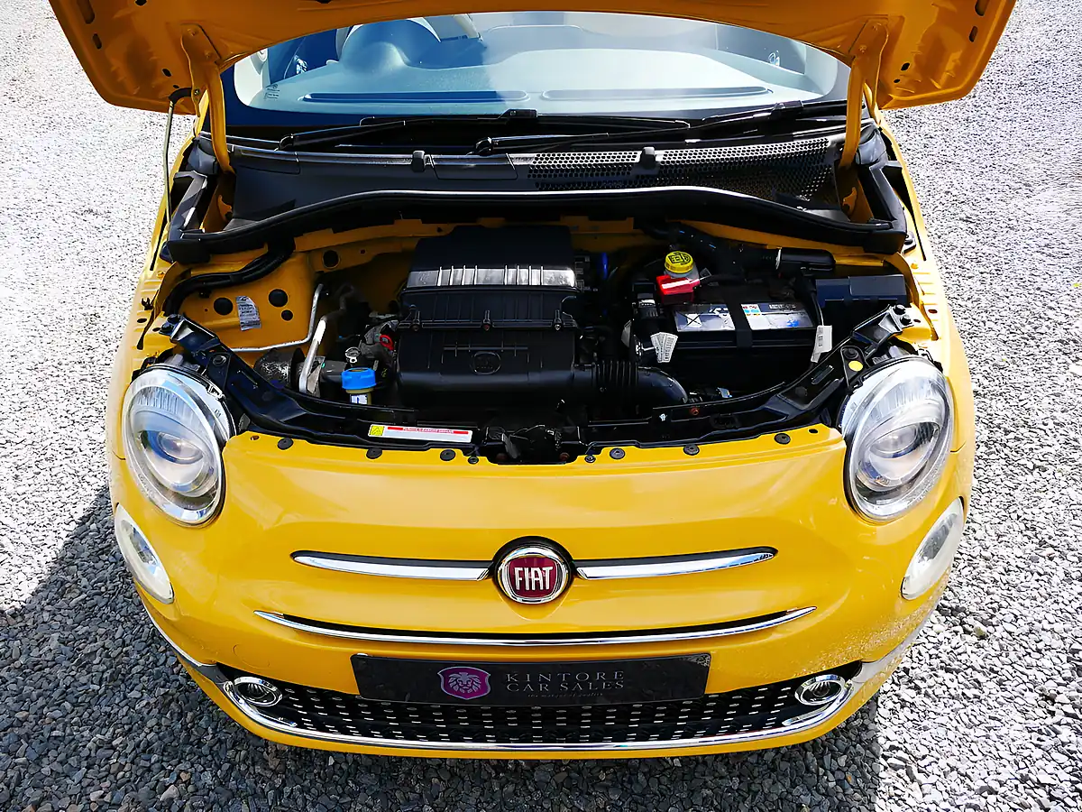 Used 2016 Fiat 500 Lounge Countrypolitan Yellow - Interior and Exterior details 15