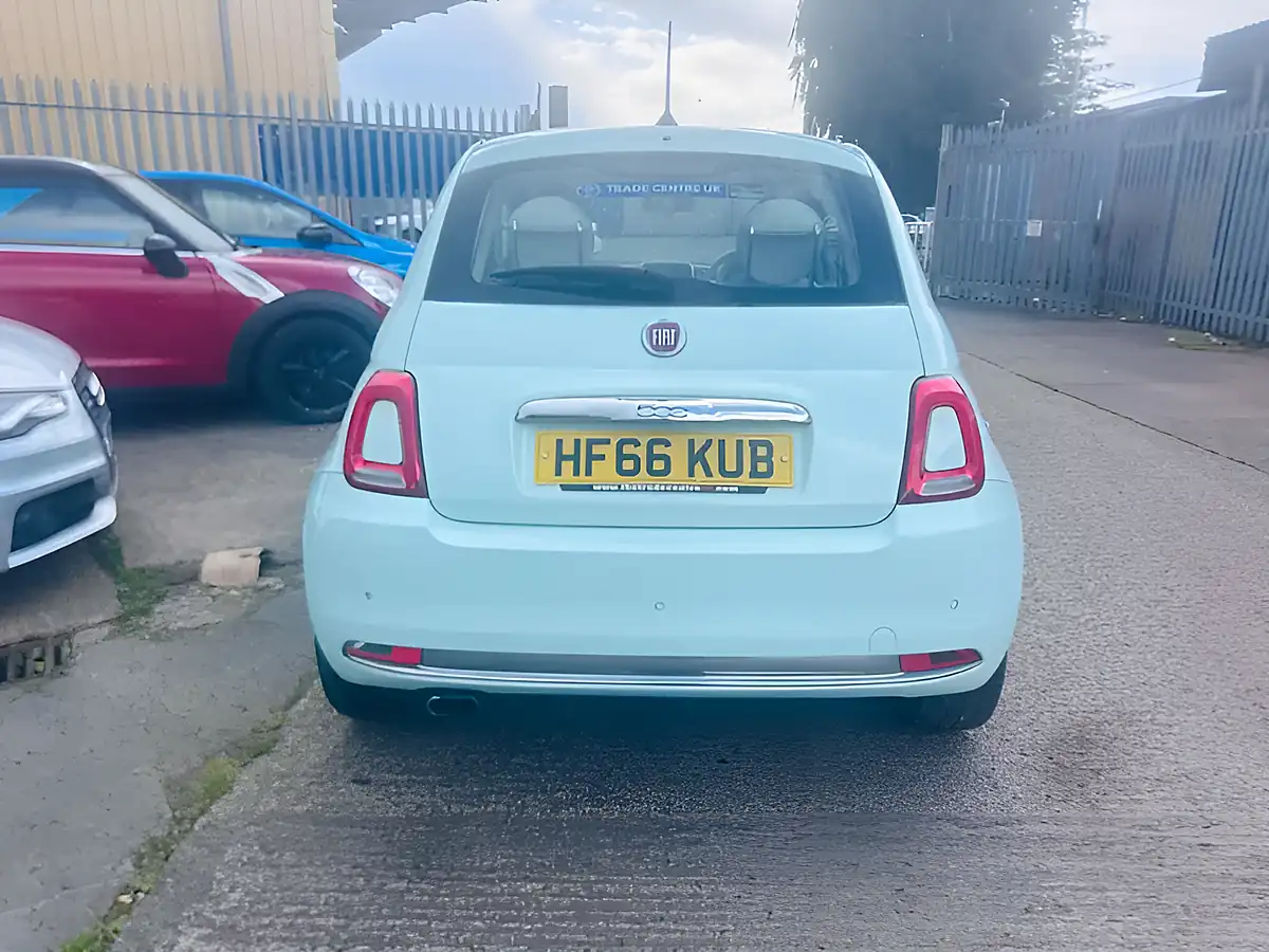 Used 2016 Fiat 500 Lounge Green - Interior and Exterior details 3