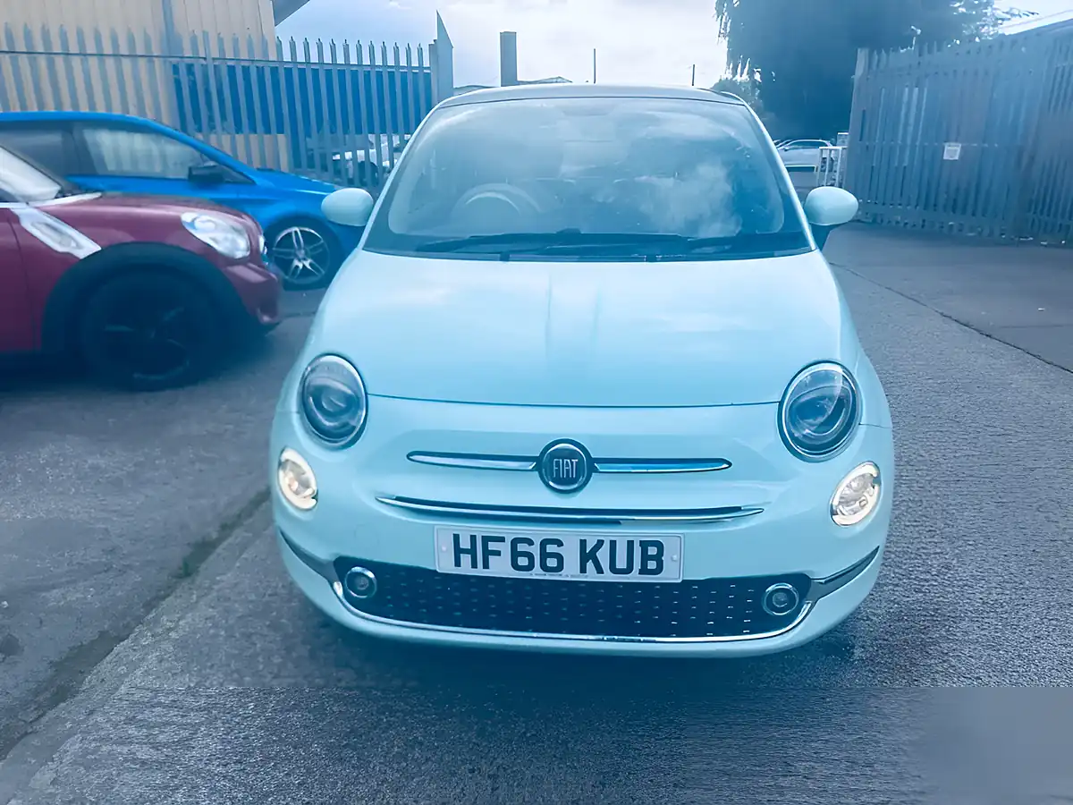 Used 2016 Fiat 500 Lounge Green - Interior and Exterior details 7