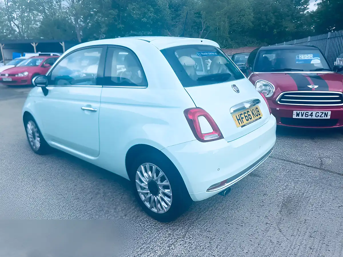 Used 2016 Fiat 500 Lounge Green - Interior and Exterior details 8
