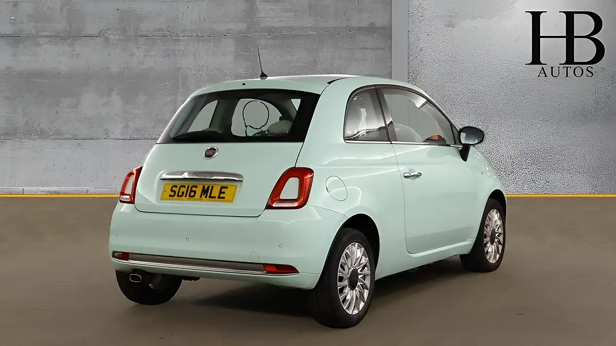 Used 2016 Fiat 500 Lounge Green - Interior and Exterior details 5