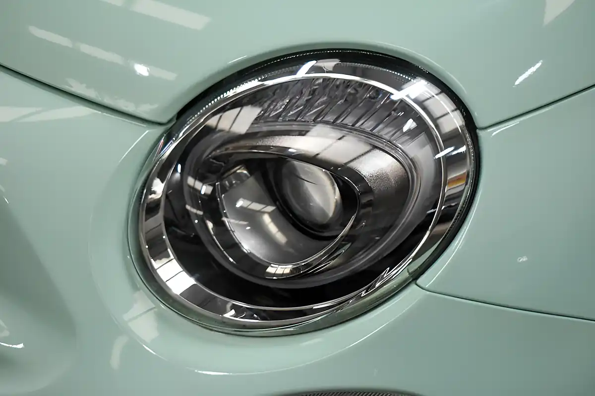 Used 2016 Fiat 500 Lounge Green - Interior and Exterior details 17
