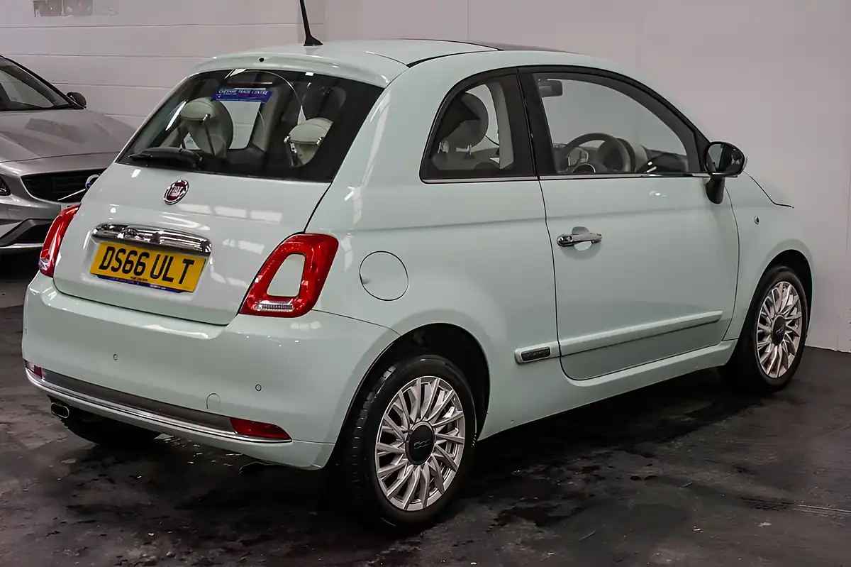 Used 2016 Fiat 500 Lounge Green - Interior and Exterior details 6
