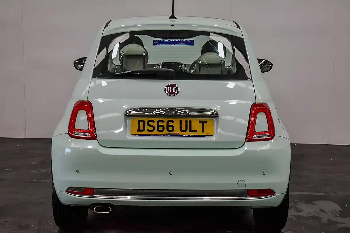 Used 2016 Fiat 500 Lounge Green - Interior and Exterior details 7