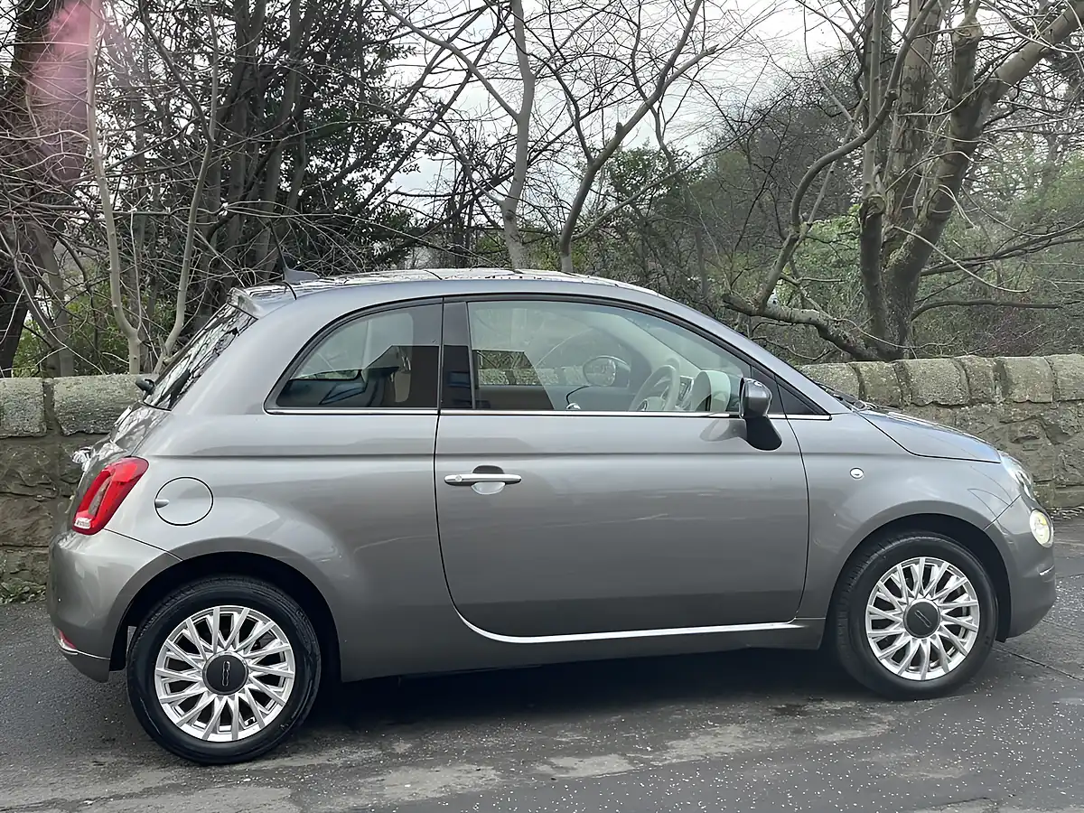 Used 2016 Fiat 500 Lounge Grey - Interior and Exterior details 5