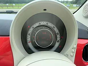 Used 2016 Fiat 500 Lounge Pink - Interior and Exterior details 14
