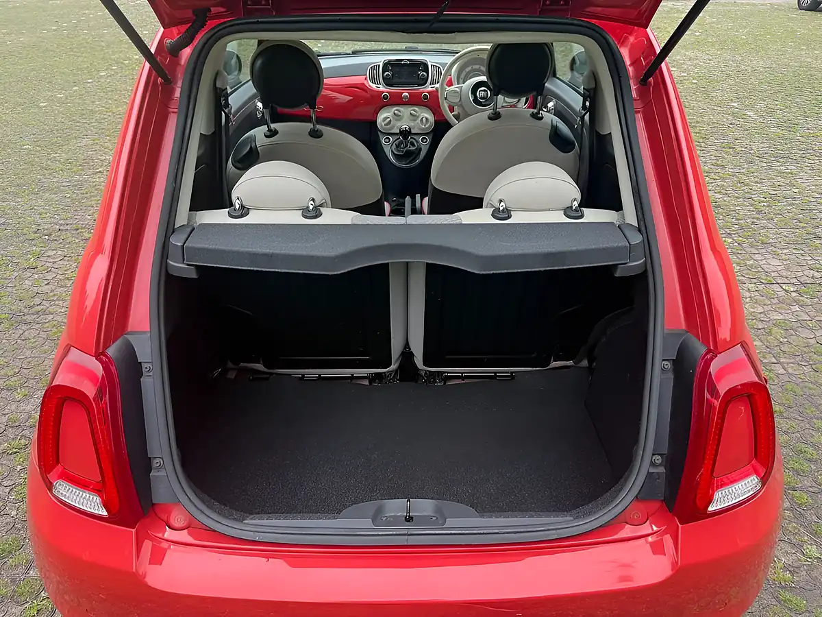 Used 2016 Fiat 500 Lounge Pink - Interior and Exterior details 7