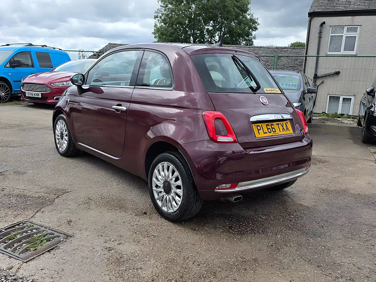 Used 2016 Fiat 500 Lounge Red - Interior and Exterior details 6