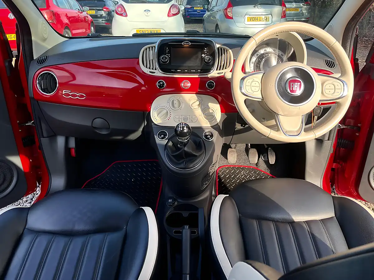 Used 2016 Fiat 500 Lounge Red - Interior and Exterior details 18