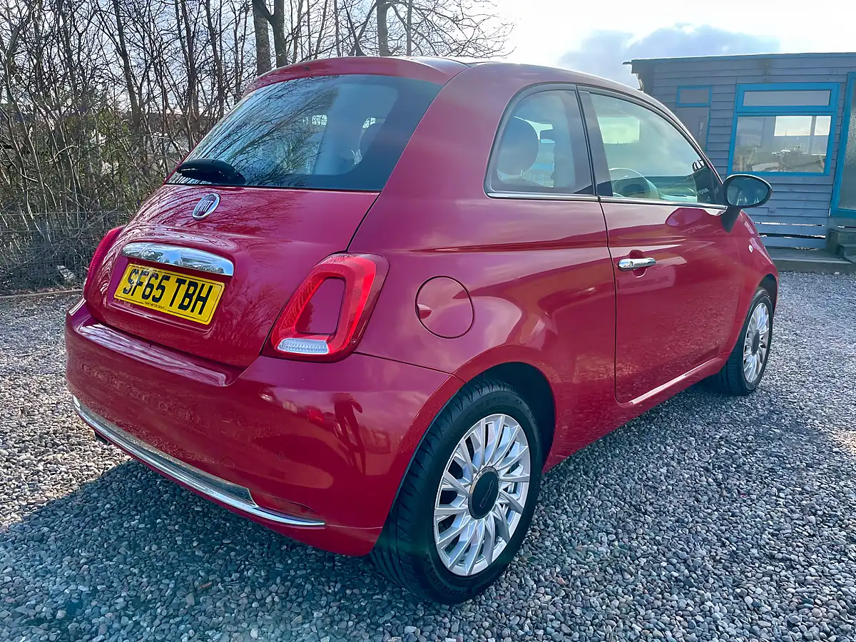 Used 2016 Fiat 500 Lounge Red - Interior and Exterior details 3