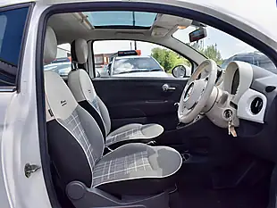 Used 2016 Fiat 500 Lounge White - Interior and Exterior details 10