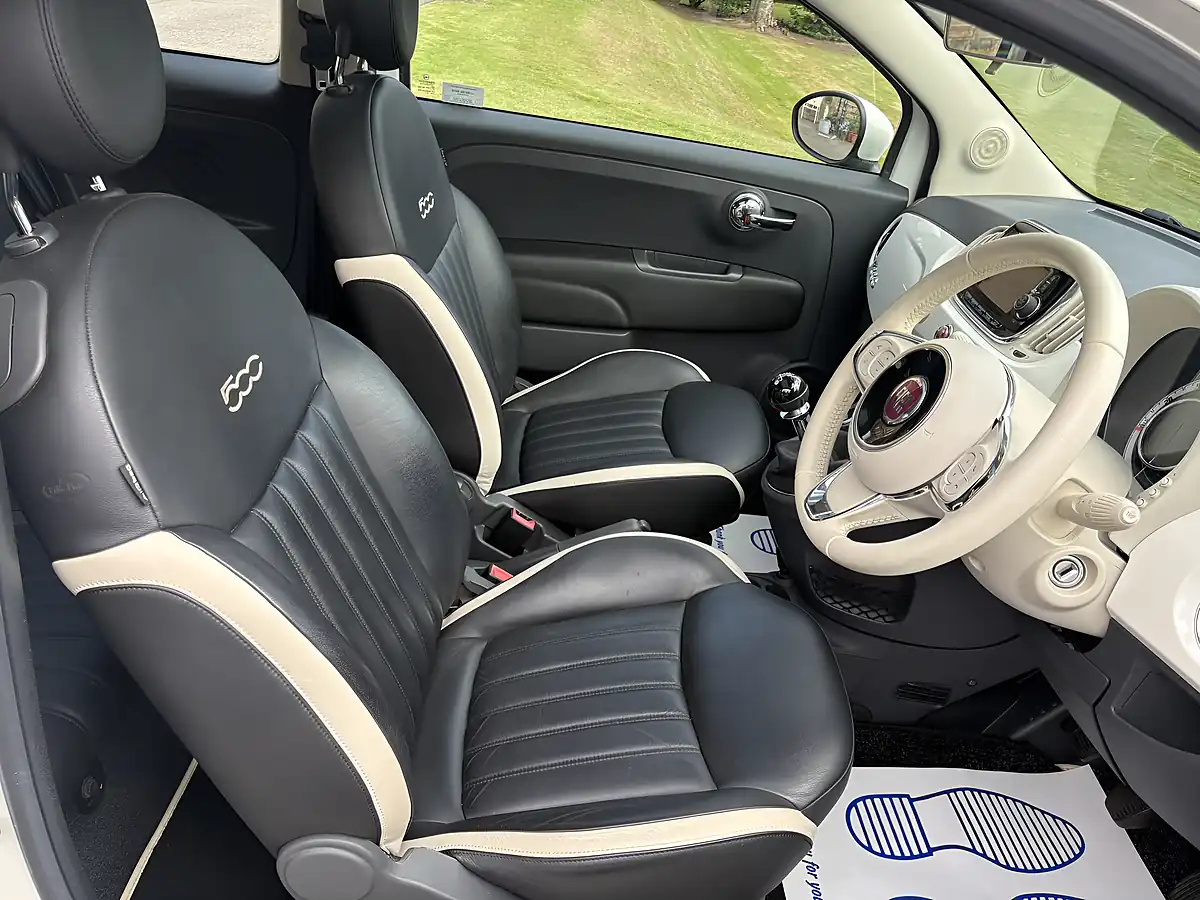 Used 2016 Fiat 500 Lounge White - Interior and Exterior details 17