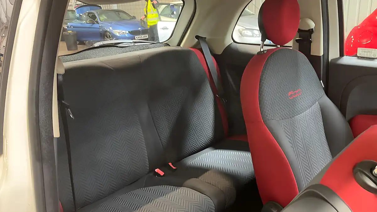 Used 2016 Fiat 500 Lounge White - Interior and Exterior details 9