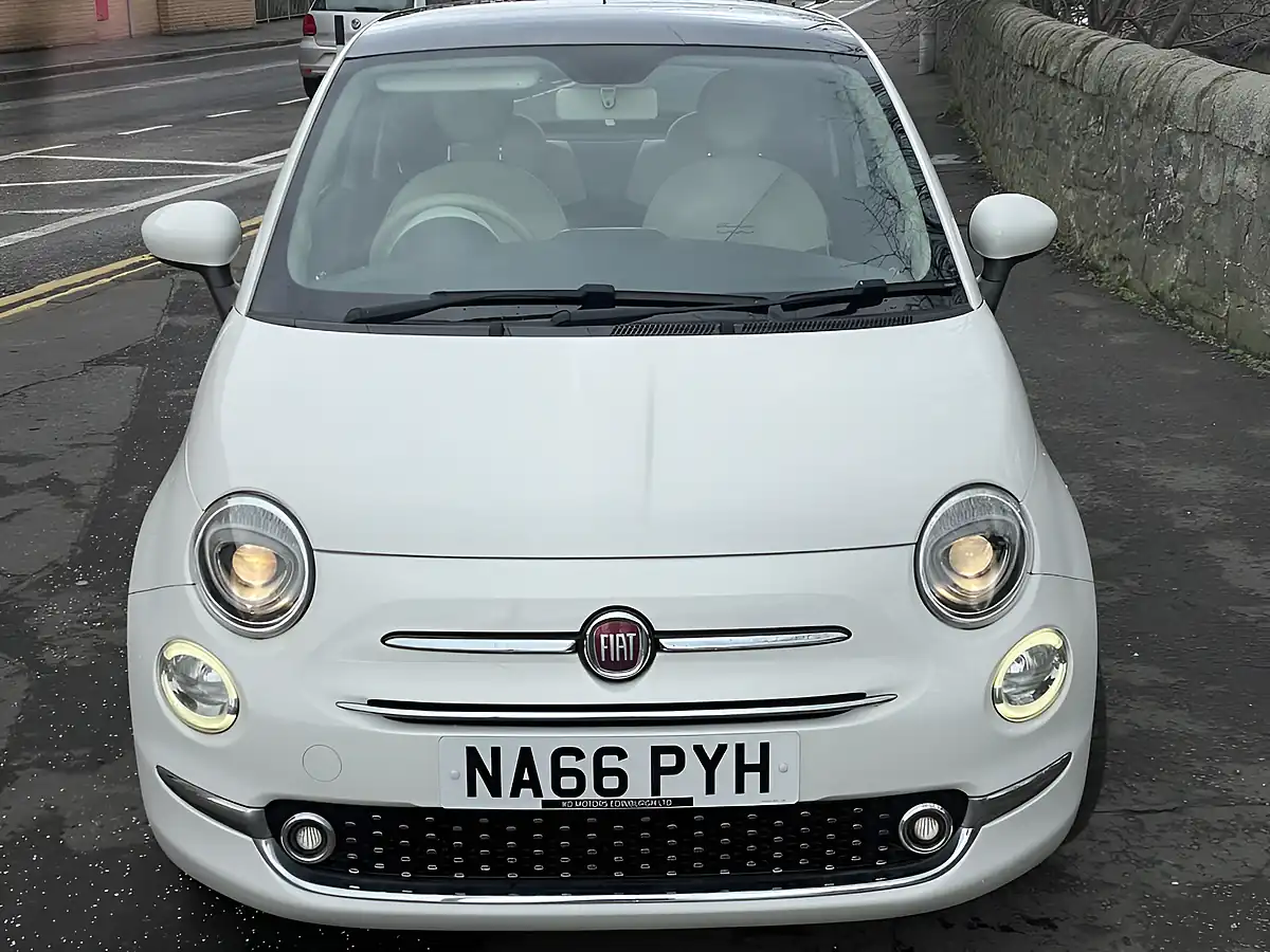 Used 2016 Fiat 500 Lounge White - Interior and Exterior details 5
