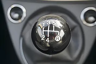 Used 2016 Fiat 500 Lounge White - Interior and Exterior details 17