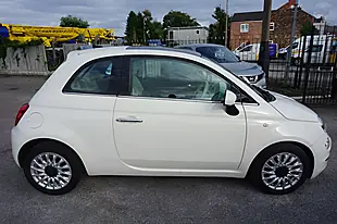 Used 2016 Fiat 500 Lounge White - Interior and Exterior details 8