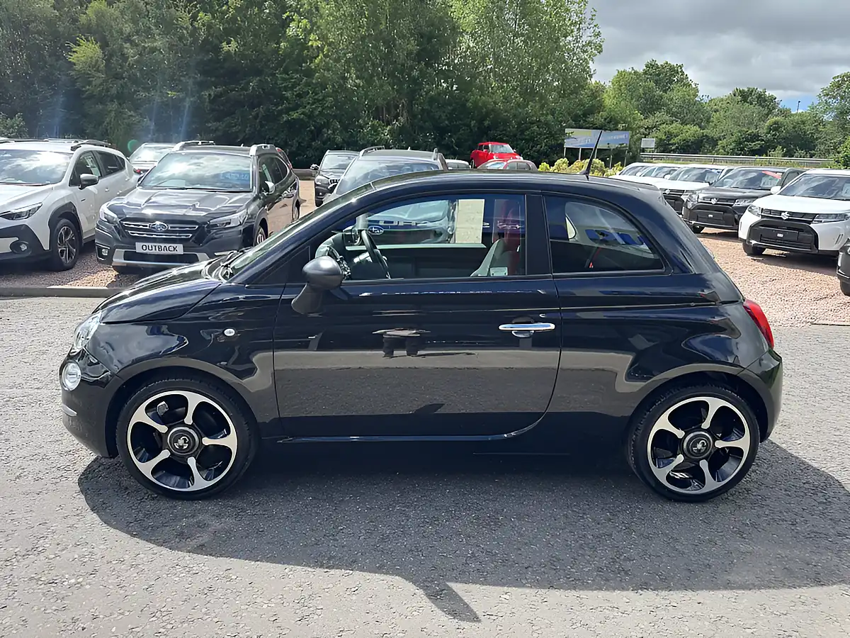 Used 2016 Fiat 500 Pop Black - Interior and Exterior details 4