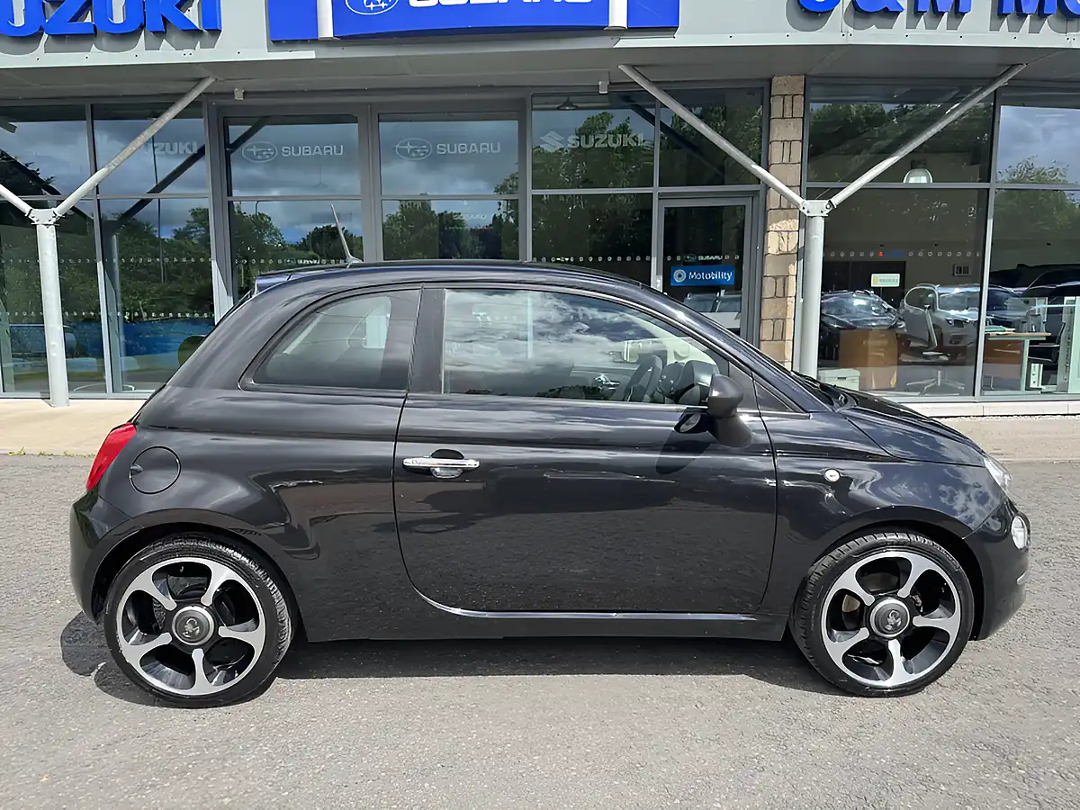 Used 2016 Fiat 500 Pop Black - Interior and Exterior details 9
