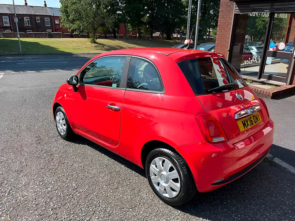 Used 2016 Fiat 500 Pop Pink - Interior and Exterior details 5