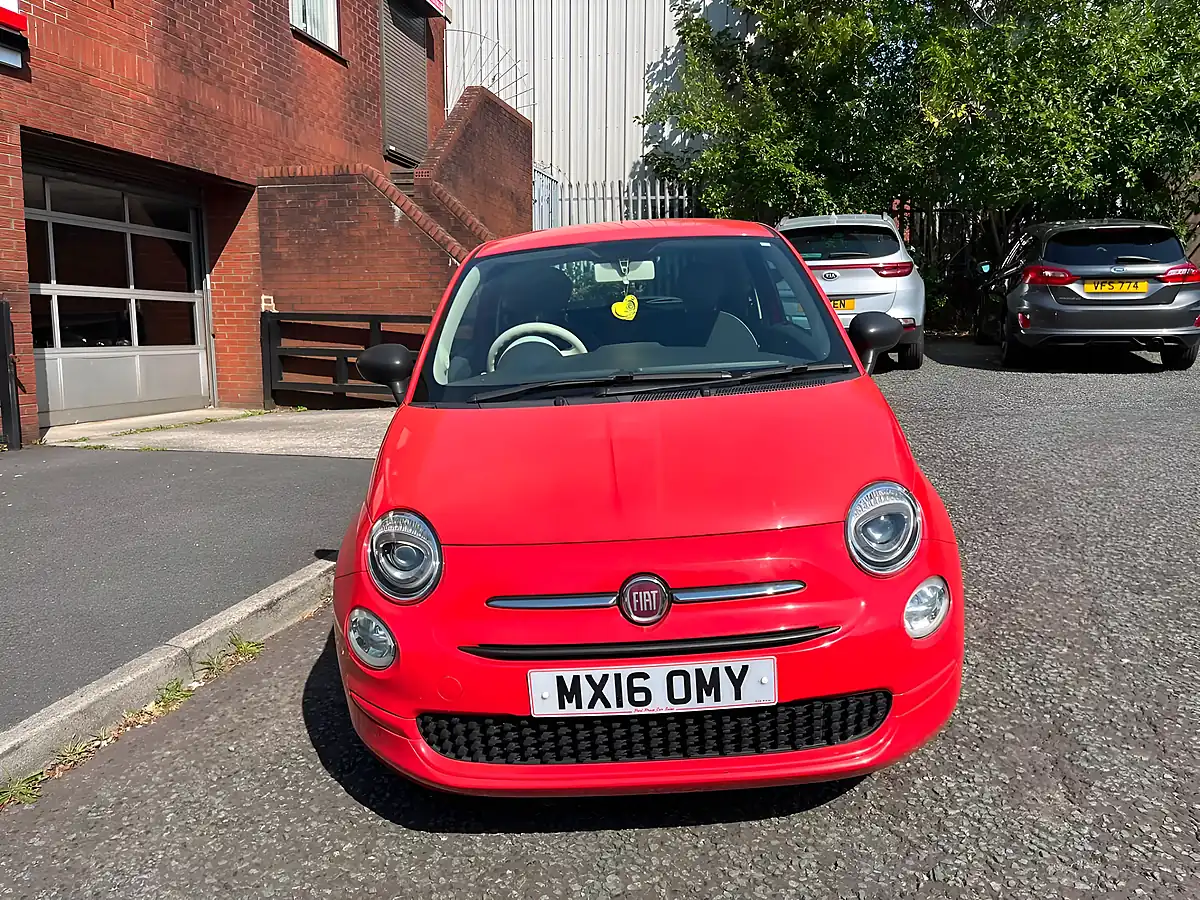 Used 2016 Fiat 500 Pop Pink - Interior and Exterior details 8