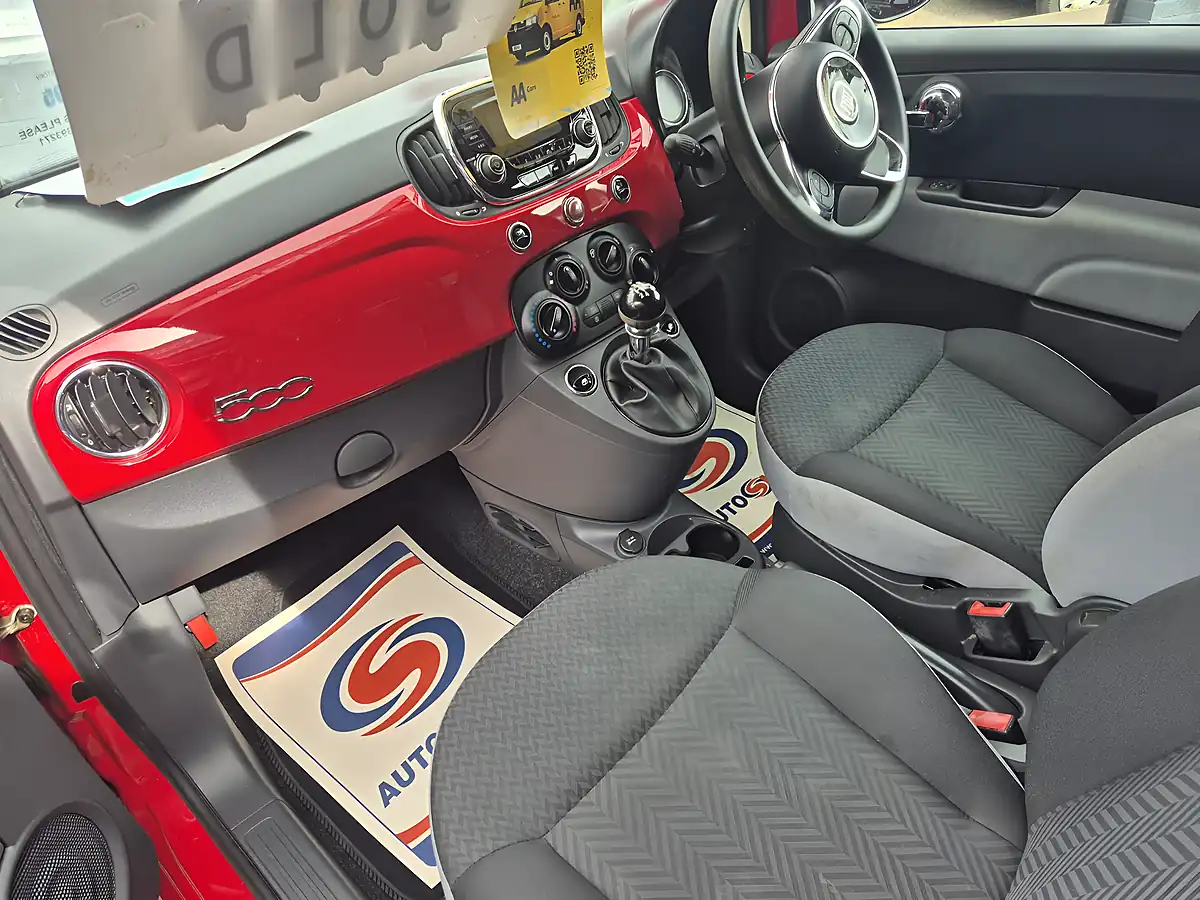 Used 2016 Fiat 500 Pop Red - Interior and Exterior details 10