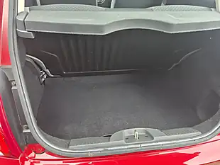 Used 2016 Fiat 500 Pop Red - Interior and Exterior details 17