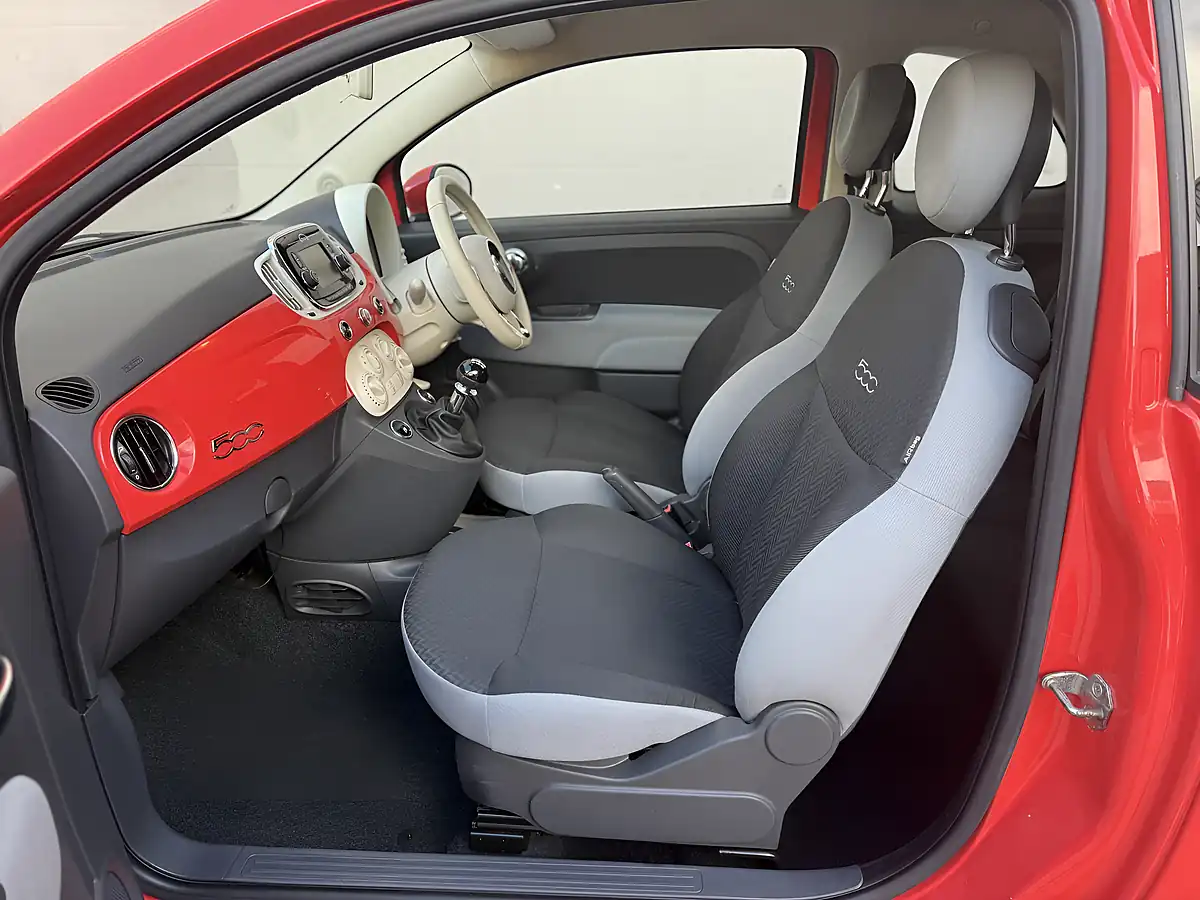 Used 2016 Fiat 500 Pop Star Pink - Interior and Exterior details 14