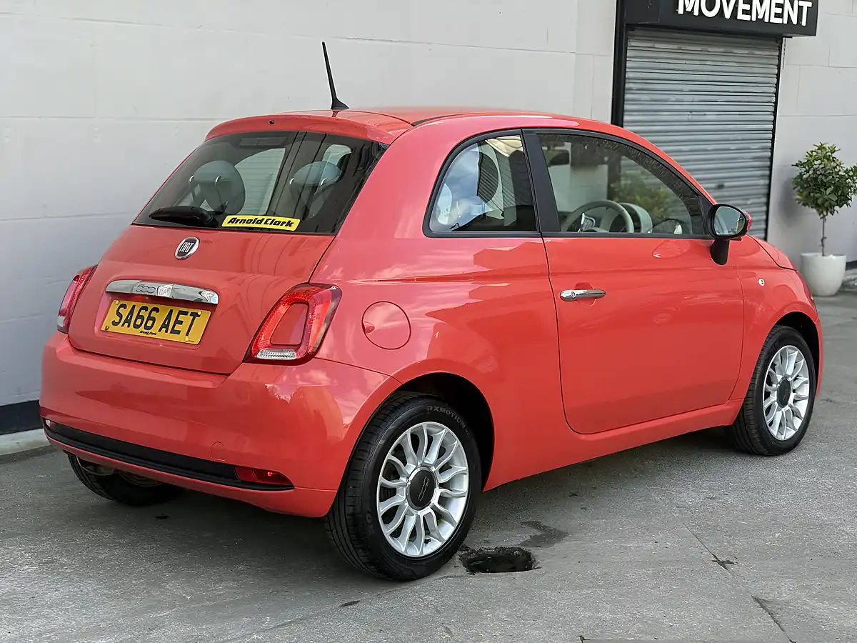 Used 2016 Fiat 500 Pop Star Pink - Interior and Exterior details 4