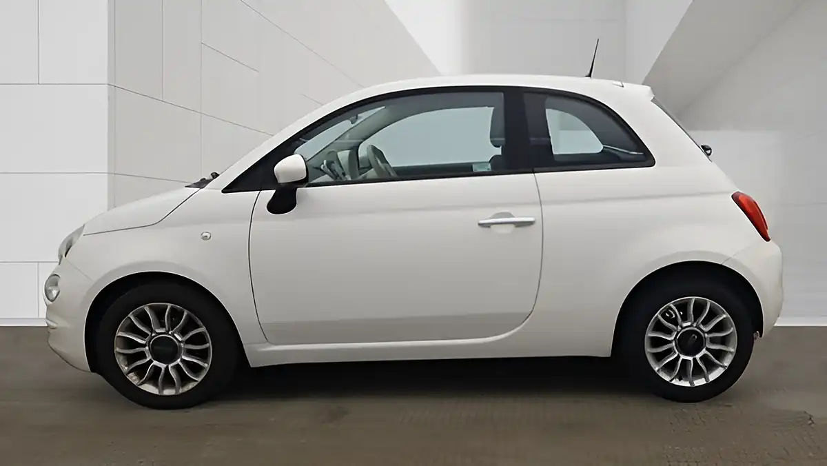 Used 2016 Fiat 500 Pop Star White - Interior and Exterior details 8