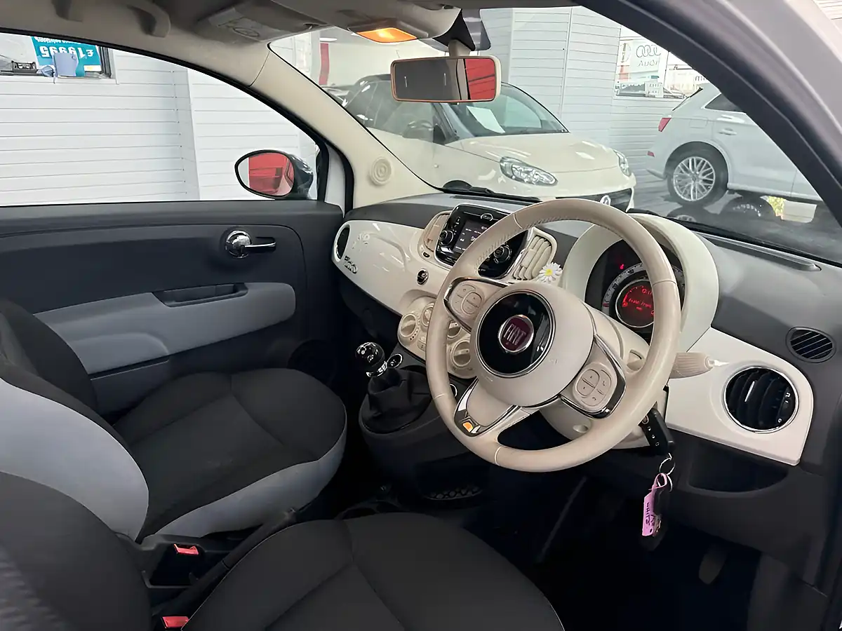 Used 2016 Fiat 500 Pop Star White - Interior and Exterior details 14