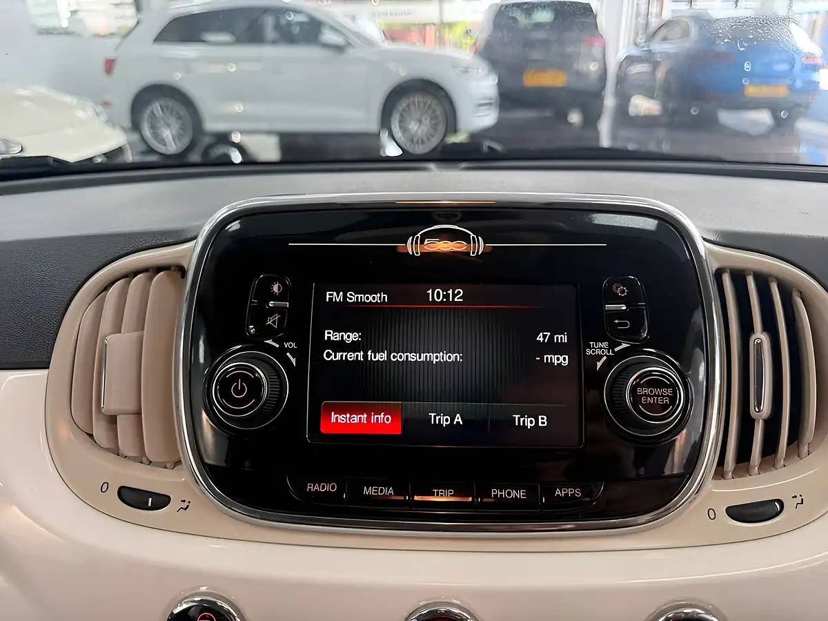 Used 2016 Fiat 500 Pop Star White - Interior and Exterior details 17