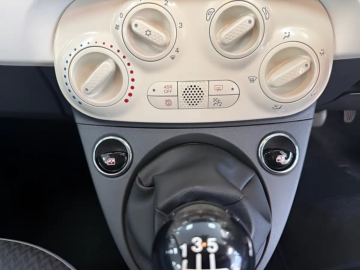 Used 2016 Fiat 500 Pop Star White - Interior and Exterior details 19