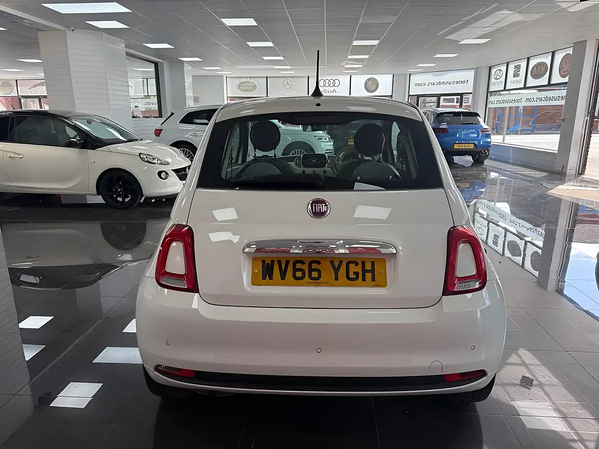 Used 2016 Fiat 500 Pop Star White - Interior and Exterior details 9