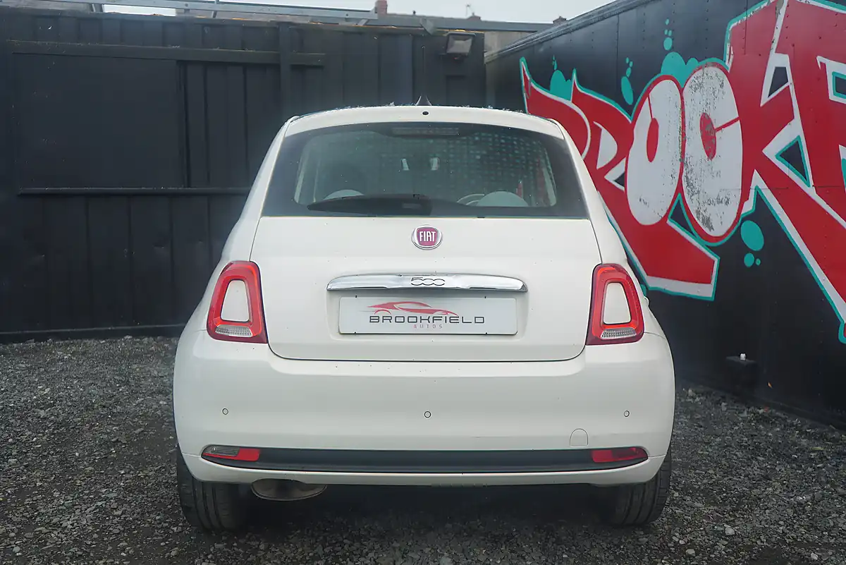 Used 2016 Fiat 500 Pop Star White - Interior and Exterior details 10