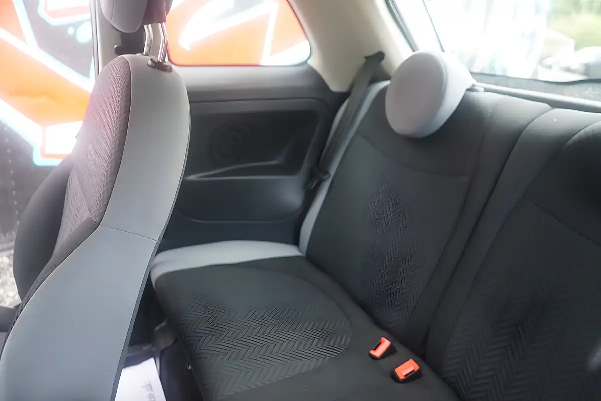 Used 2016 Fiat 500 Pop Star White - Interior and Exterior details 20