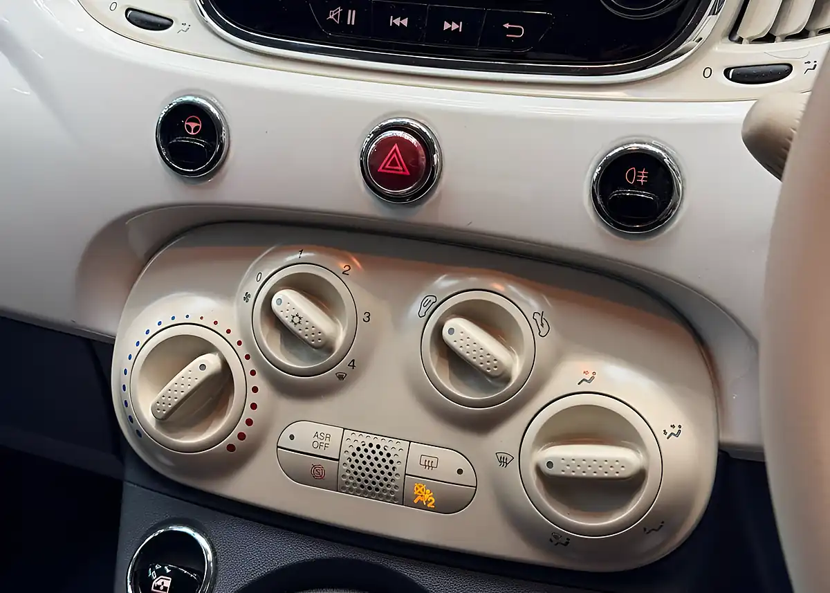 Used 2016 Fiat 500 Pop Star White - Interior and Exterior details 15