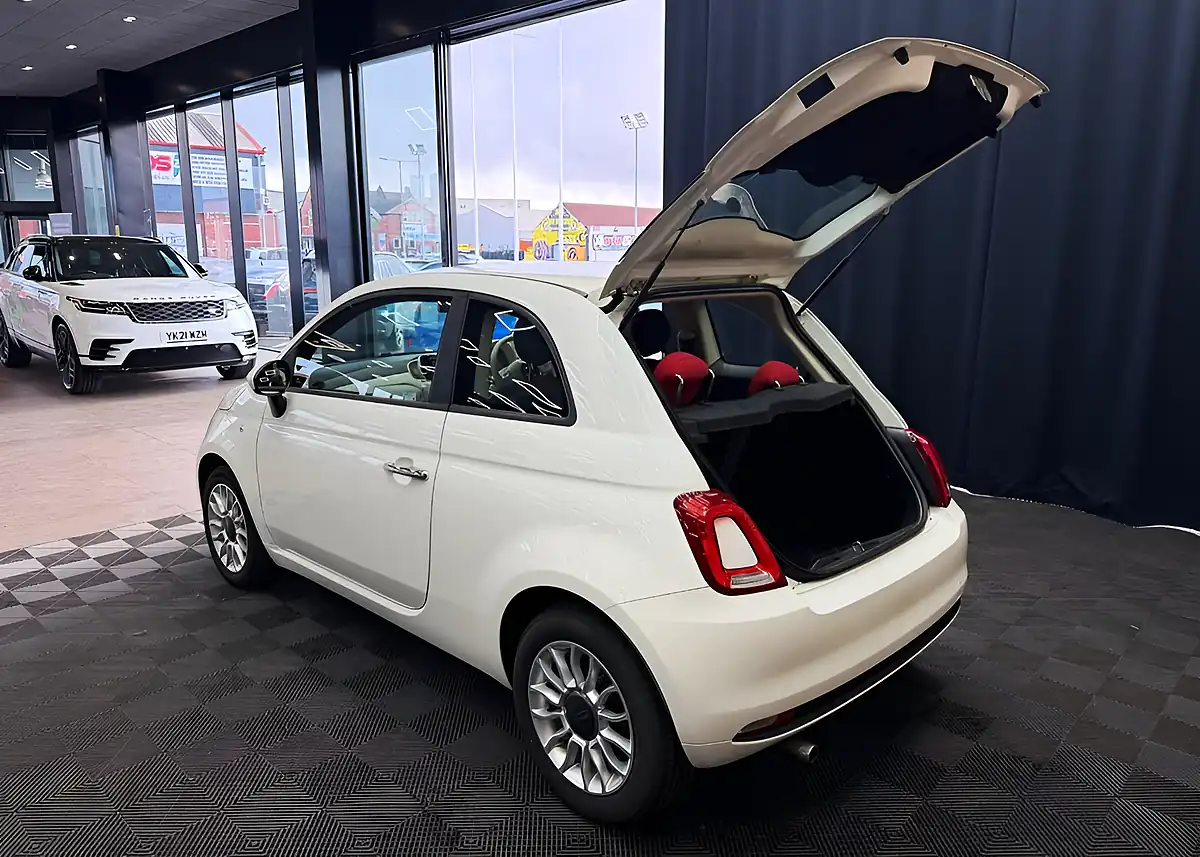 Used 2016 Fiat 500 Pop Star White - Interior and Exterior details 18