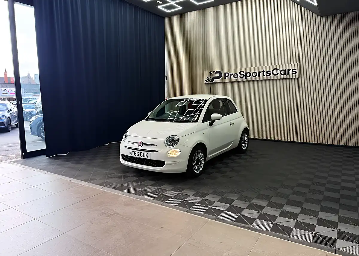 Used 2016 Fiat 500 Pop Star White - Interior and Exterior details 5