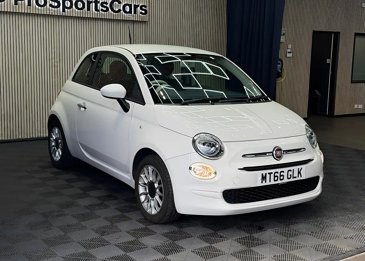 Used 2016 Fiat 500 Pop Star White - Interior and Exterior details 9
