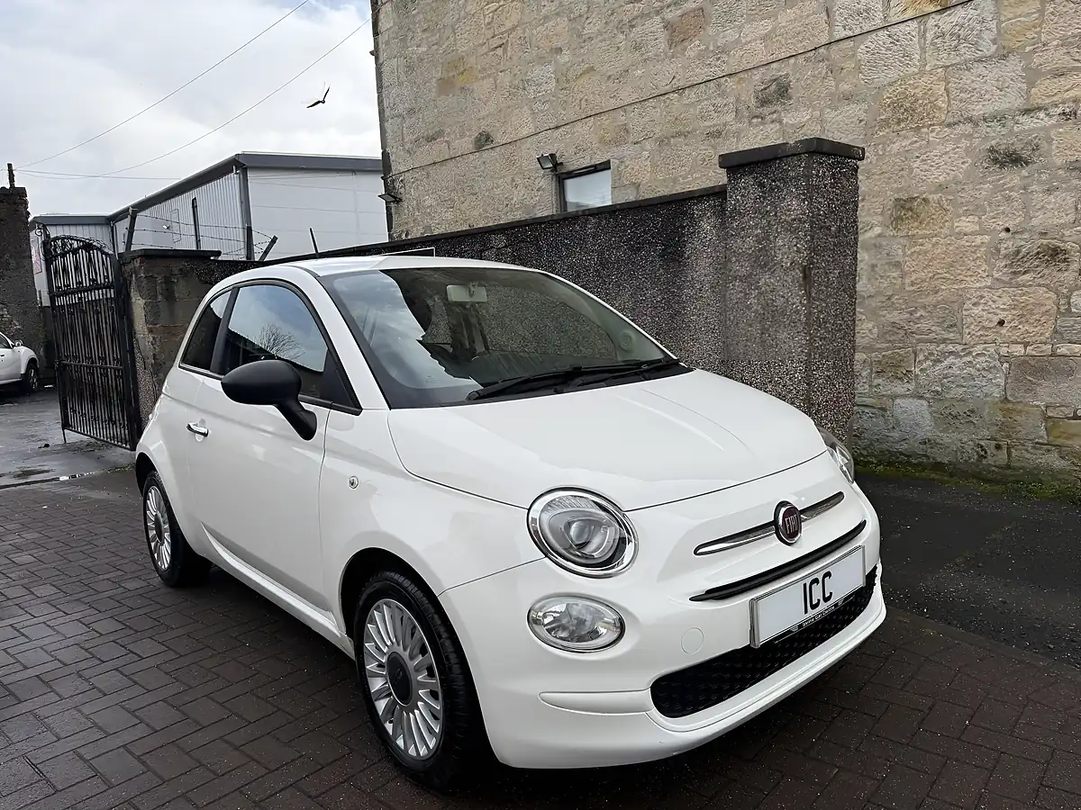 Used 2016 Fiat 500 Pop White - Interior and Exterior details 9