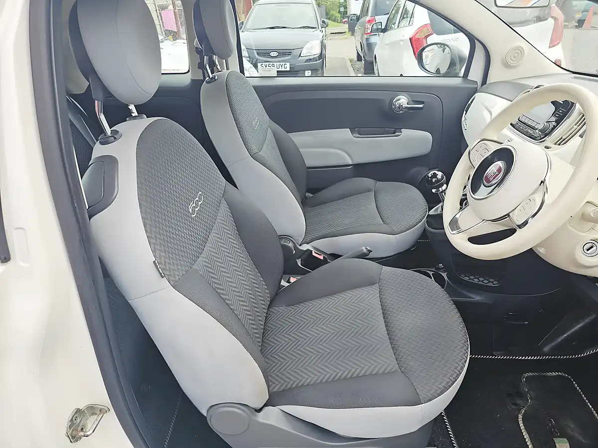 Used 2016 Fiat 500 Pop White - Interior and Exterior details 9