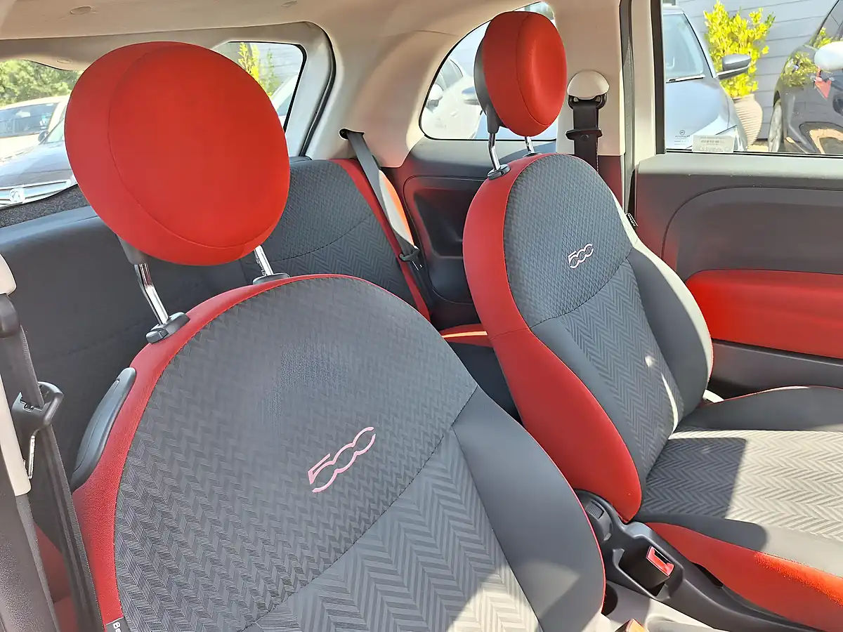 Used 2016 Fiat 500 Pop White - Interior and Exterior details 16