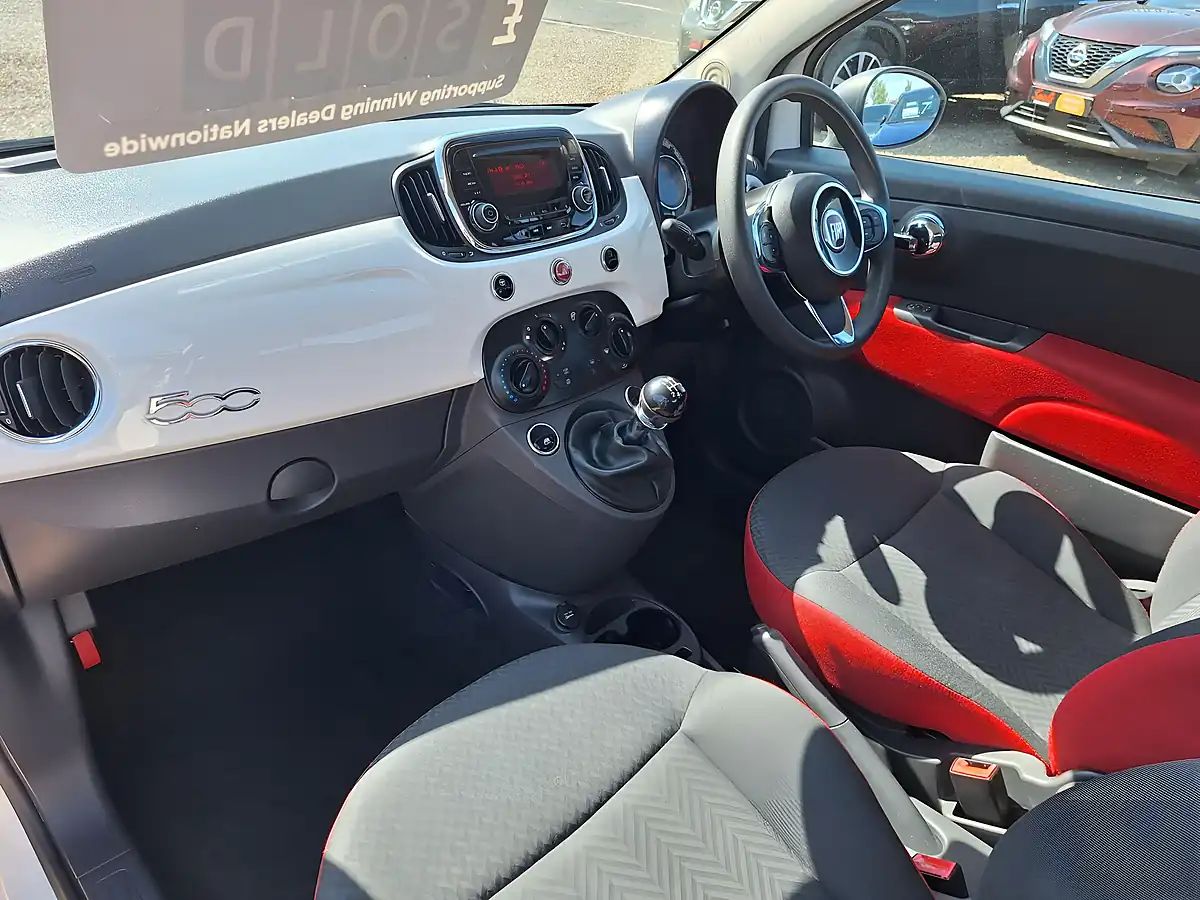 Used 2016 Fiat 500 Pop White - Interior and Exterior details 3