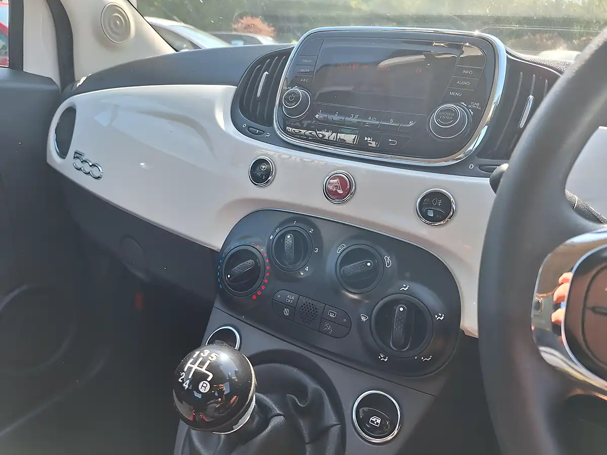 Used 2016 Fiat 500 Pop White - Interior and Exterior details 8
