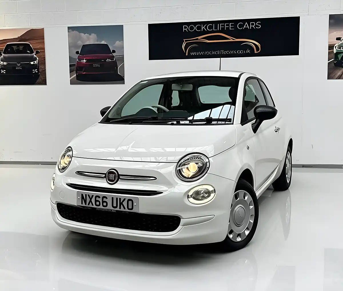 Used 2016 Fiat 500 Pop White - Interior and Exterior details 13