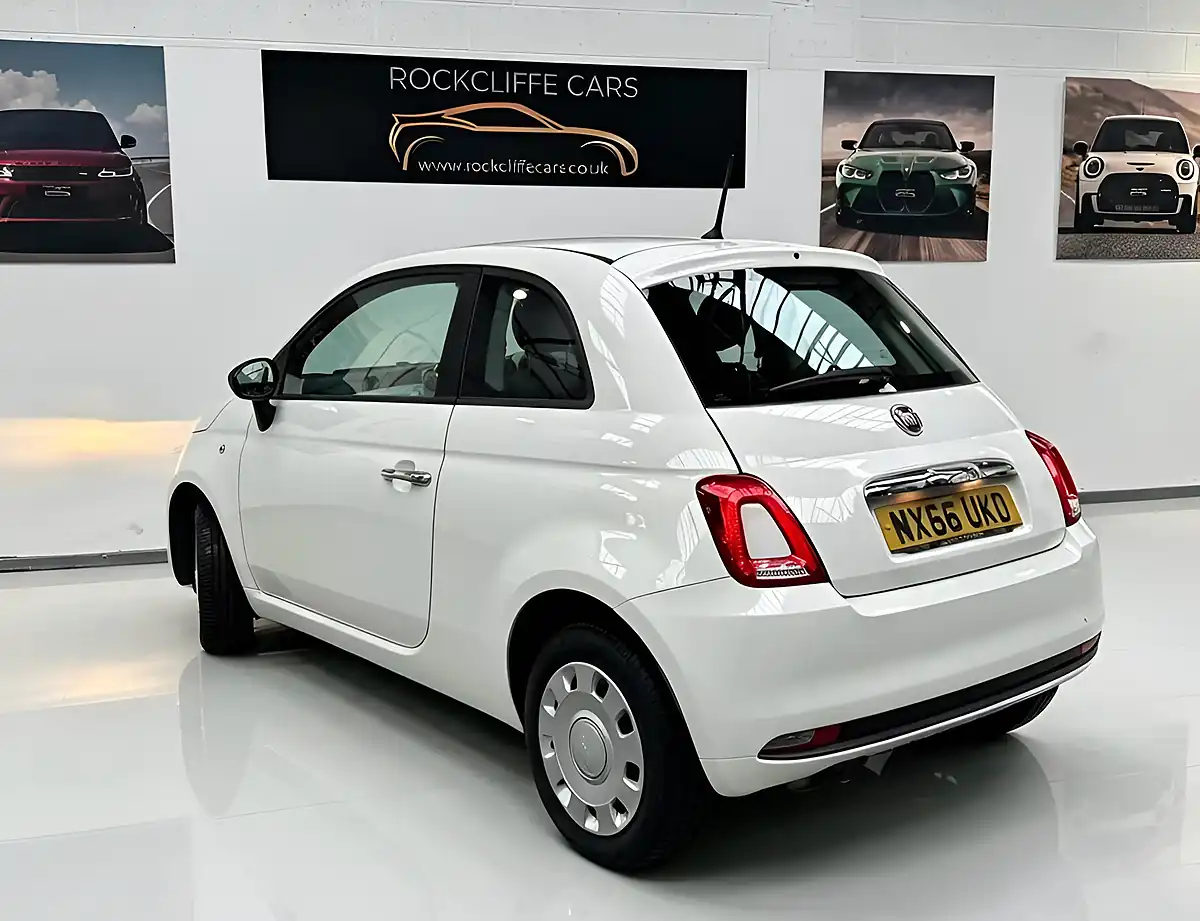 Used 2016 Fiat 500 Pop White - Interior and Exterior details 14